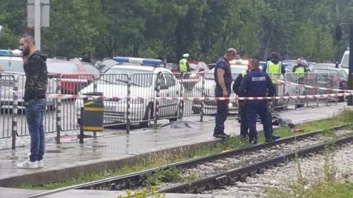Извънредно и първо в БЛИЦ! Драматична ситуация на бул. "Цар Борис III"