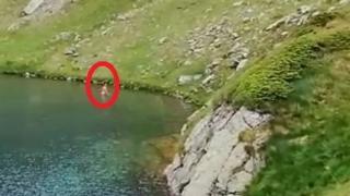 Дирят полуголия мъж, възмутил жестоко водещата Аделина Радева