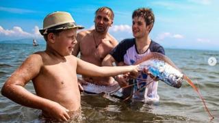 За първи път уловиха чудовище от дълбините, предвещаващо земетресения и цунами (ВИДЕО)