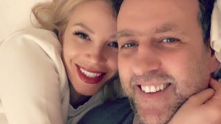 Емилия и Башур се награбиха в басейна СНИМКА 18+