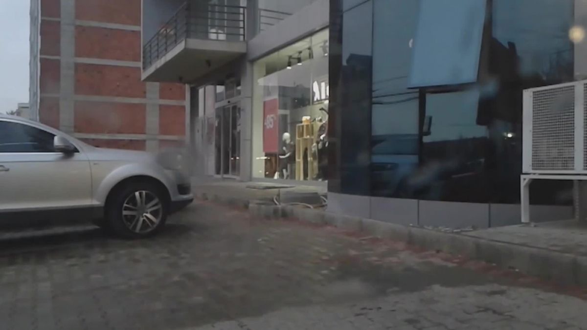 Очевидец засне страшно ВИДЕО с оживяващ манекен 