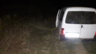 Първо в БЛИЦ: Арестуваха двама в Карловско, единият е роднина на... СНИМКИ