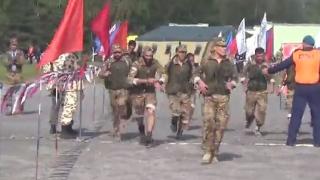 Руски десантчици счупиха рекорда на тежко състезание за елитни бойци ВИДЕО