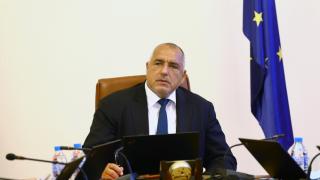 Премиерът след среща с руски министър: Отношенията ни с Москва не са развалени 