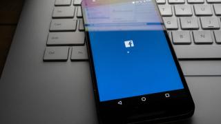 Facebook прави нещо отвратително със своите потребители
