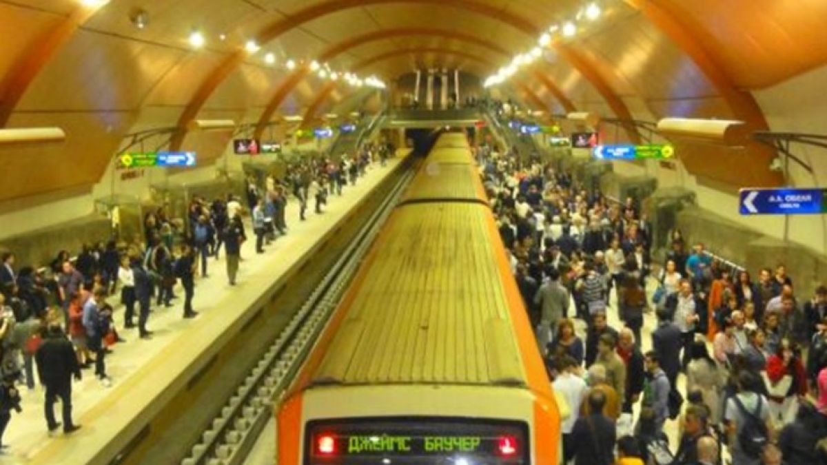Извънредно! Стрелба в столичната метростанция "Сердика"