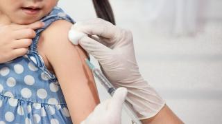 Наказания за личните лекари, лъгали за имунизациите на децата