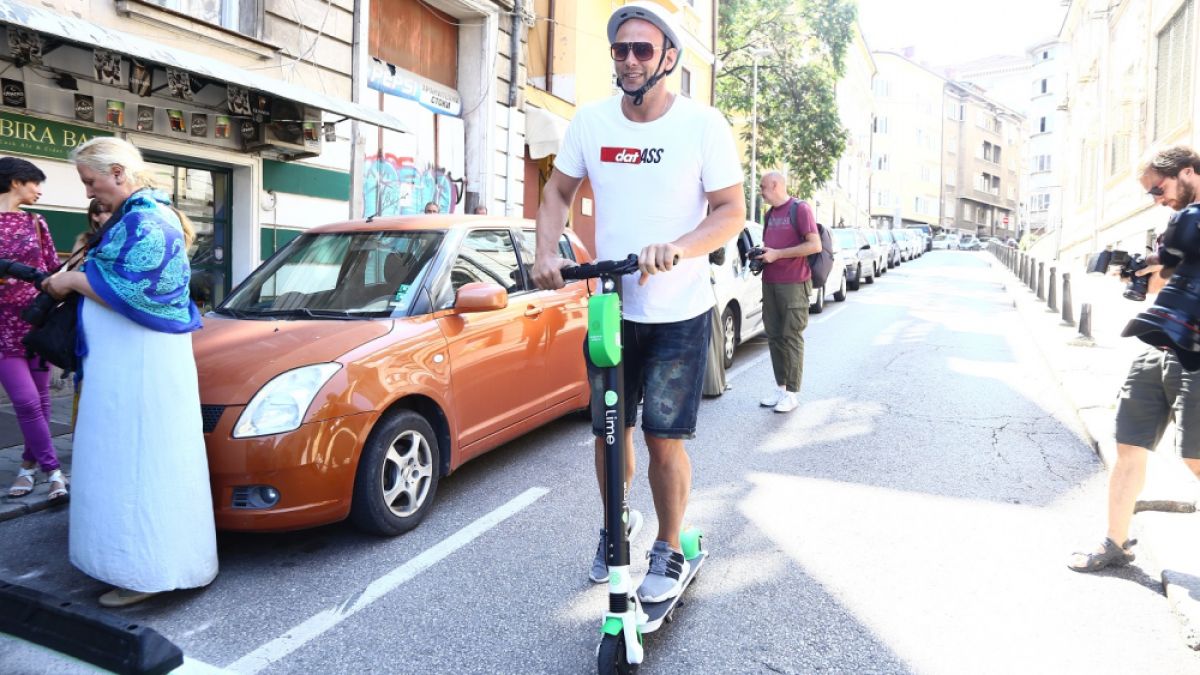 ВМРО с важни думи за глобите за ел. тротинетките