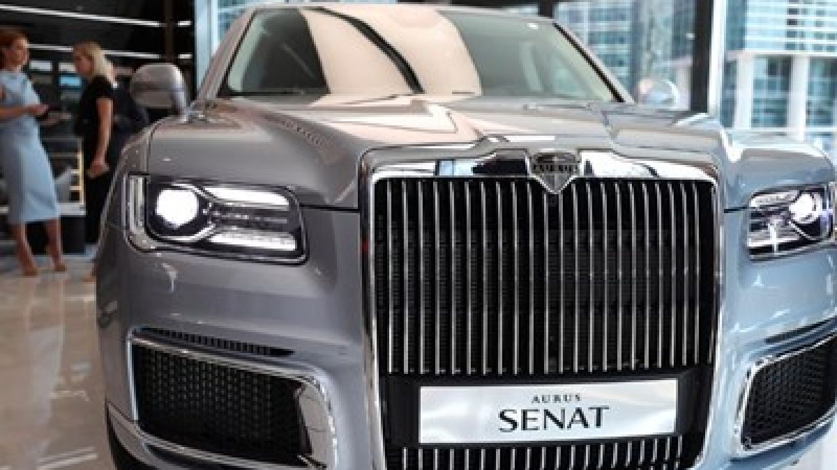 Започна продажбата на лимузината на Путин, цената е... 