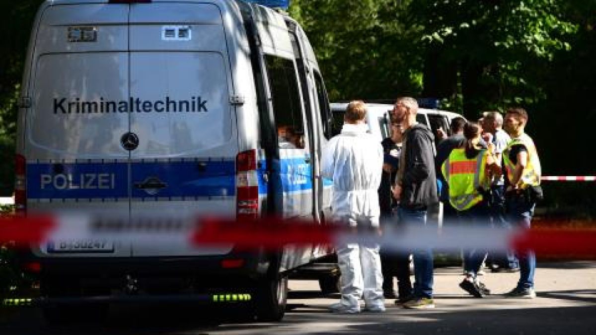 Шок! Руснаци се избиват показно в Берлин СНИМКИ