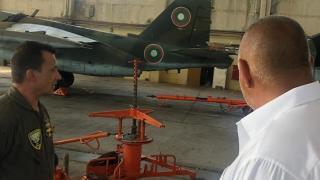 Борисов се разходи из "Безмер" и... СНИМКИ