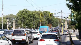 Шофьори, с тези трикове колата ви ще харчи по-малко