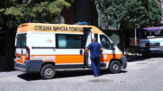 Зловеща трагедия посред бял ден в Търновско! Млад мъж се строполи на улицата, покосен от...