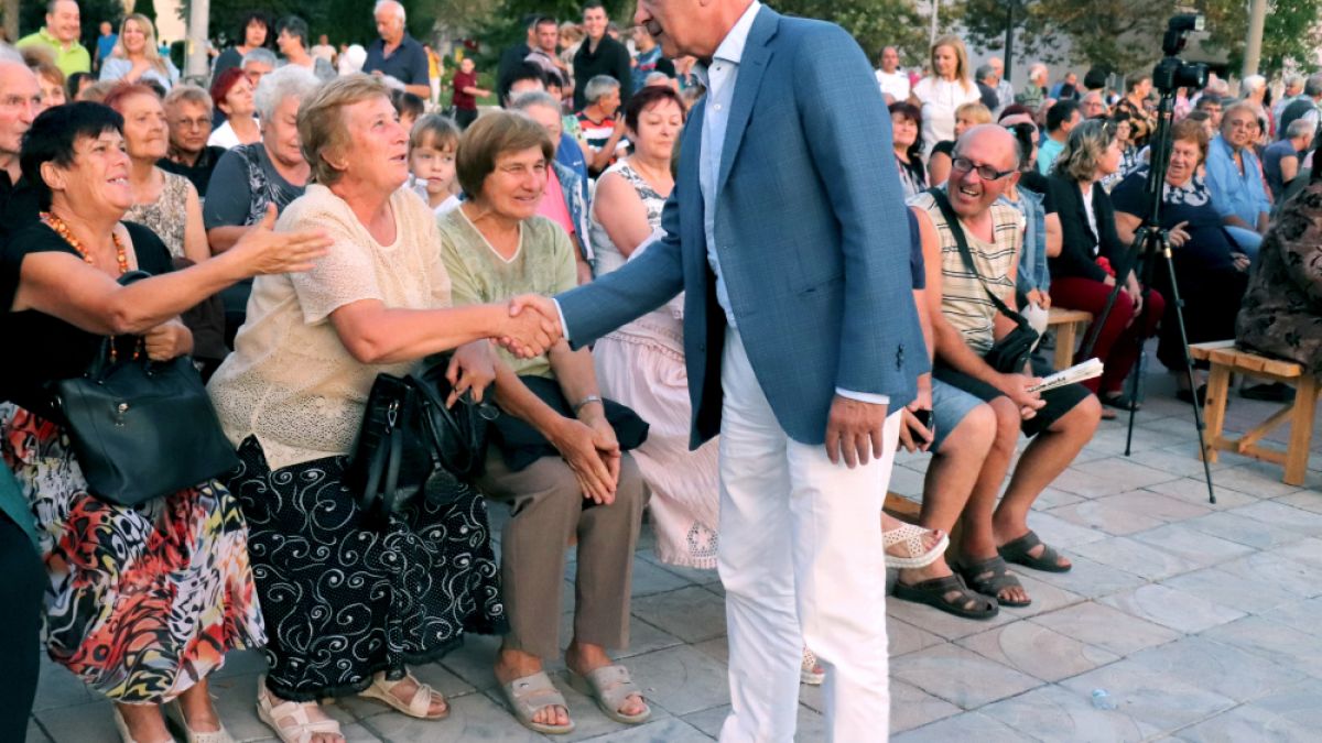 Сидеров беше официален гост на честванията по случай 50 години град Стралджа
