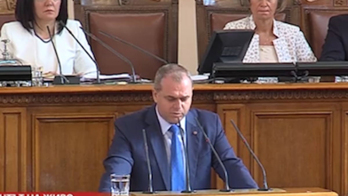 Искрен Веселинов: Не е важно кой управлява, а политиката, която се провежда