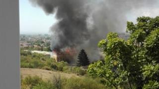 Вижте огнения ад в Бухово! ВИДЕО