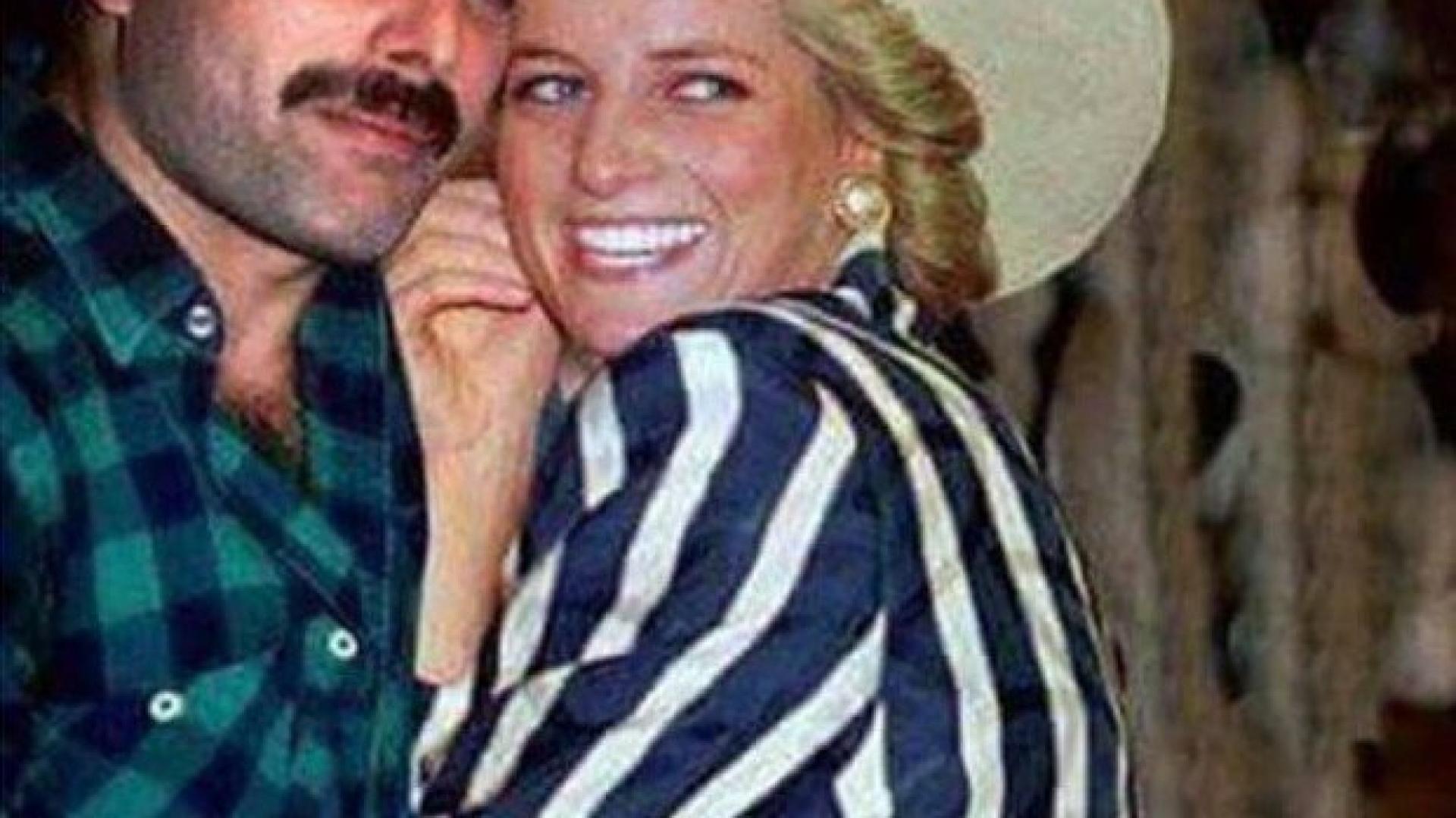 Скандален гей слух за Фреди Меркюри и принцеса Даяна