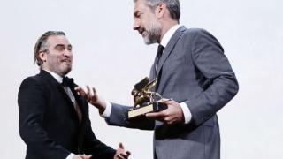 „Жокера“ грабна най-голямата награда на фестивала във Венеция