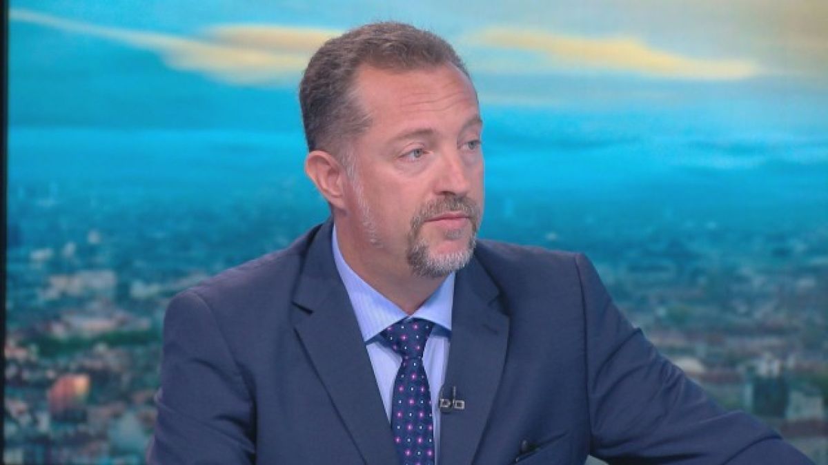 Иво Христов призна какво е посъветвал неотдавна президента