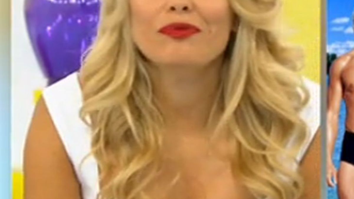 Ева Веселинова натопорчи големи бомби, заприлича на... СНИМКИ