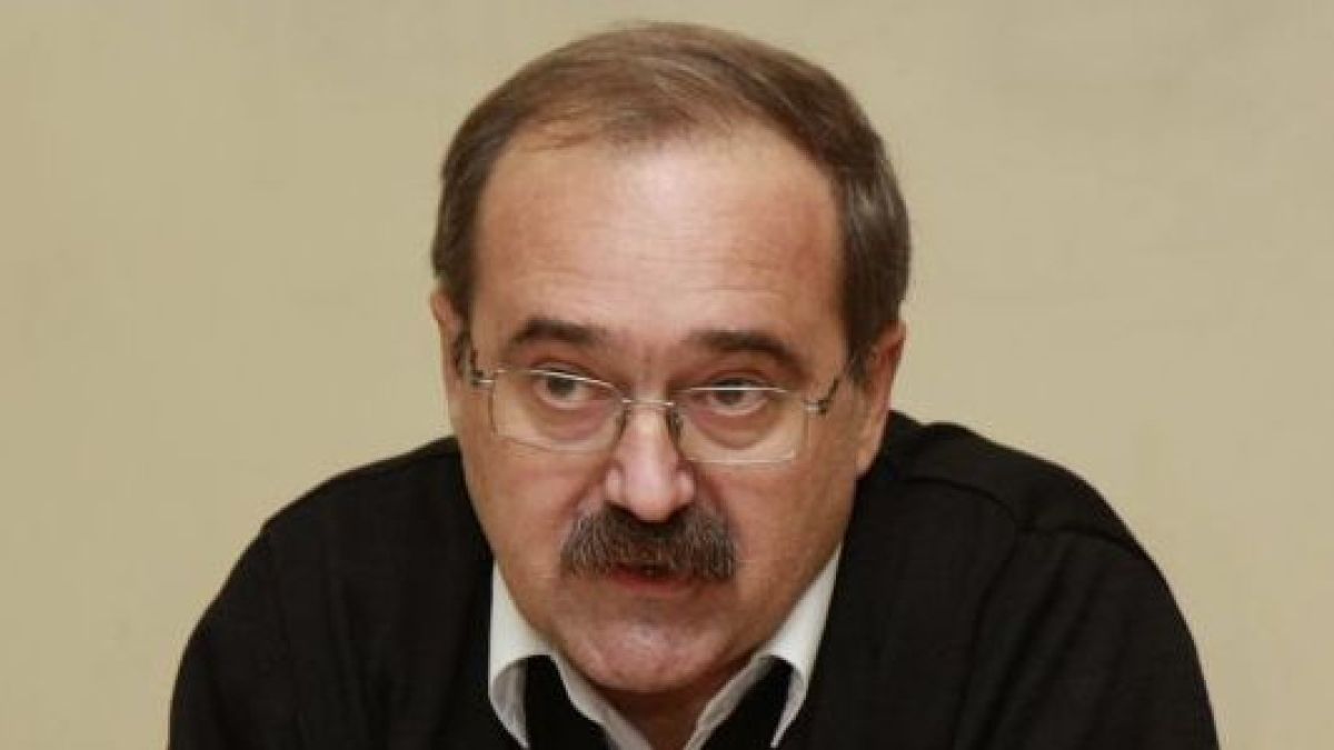 За шпионаж: Щракнаха белезници на русофил и бивш депутат от БСП
