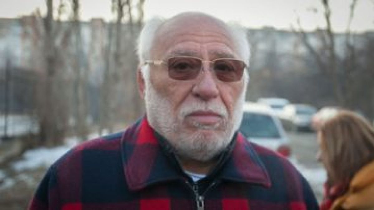 Чрез манипулации Гебрев търси индулгенция за откраднатия „Дунарит“