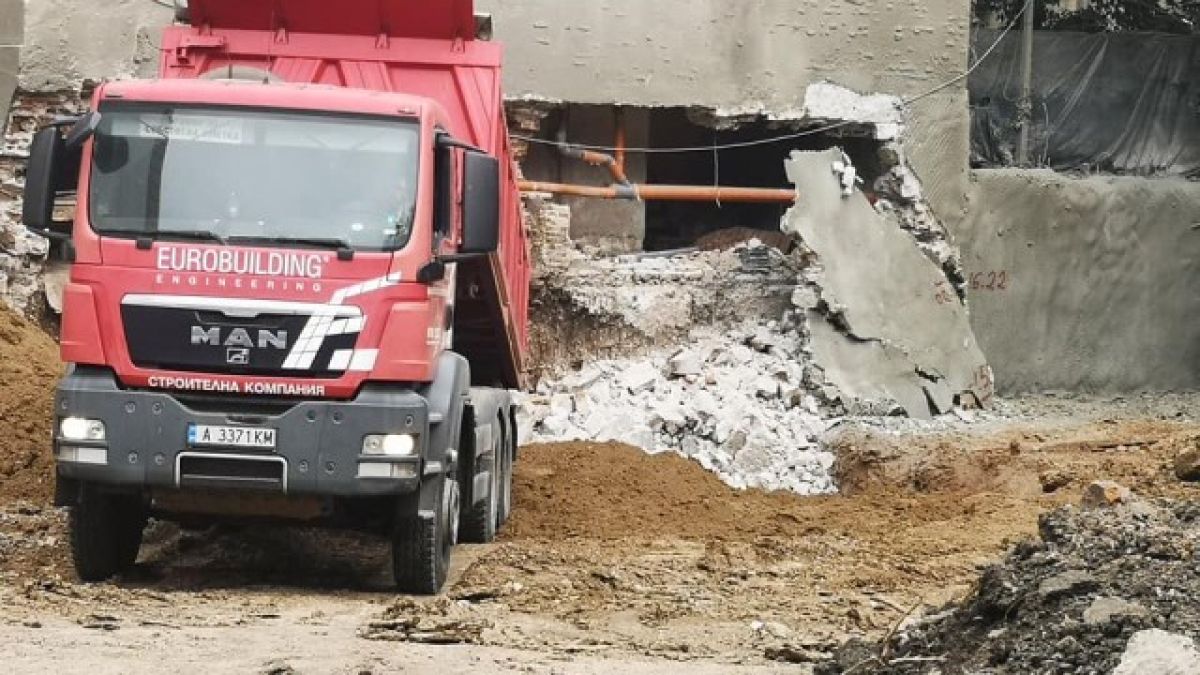 Извънредна ситуация в Бургас СНИМКИ