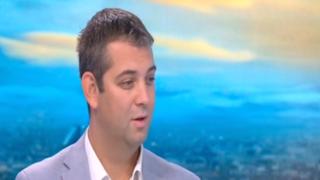 Лидерът на ДБГ се оправда за подкрепата на Манолова 