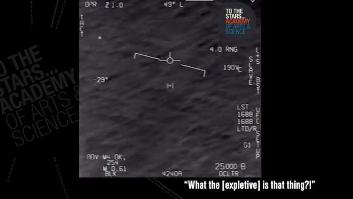 ВМС на САЩ потвърдиха достоверността на ВИДЕО с НЛО 