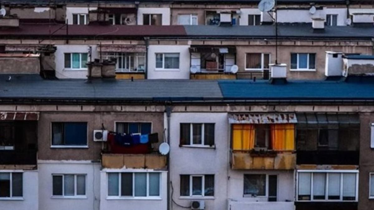 Снимки на панелки със заглавие: "София, България - чиста красота!" разсмяха Източна Европа!