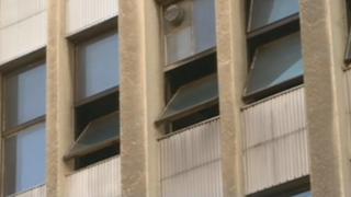 Мощна експлозия в университет в Белград СНИМКИ