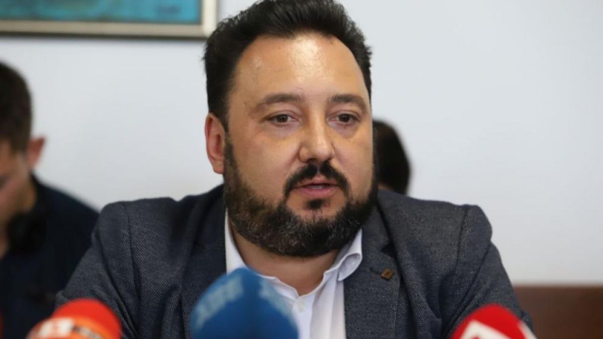 Извънредно! Шефът на БНР го закъса, карат го в спешното
