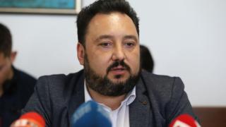 Извънредно! Шефът на БНР го закъса, карат го в спешното