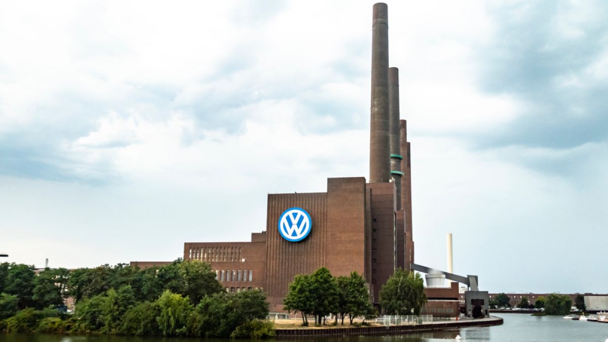 България още е в играта! Ето кога Volkswagen Group взема решението за завода