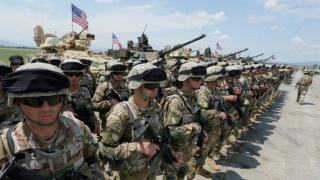 Екшън: BG и US екипи извършват тактически задачи на ниска височина 
