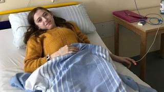 Красивата Дария се бори за живота си в Германия 