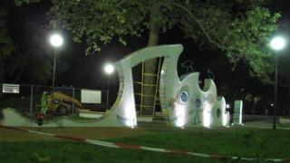 Млади батки спретнаха голяма простотия в Бургас ВИДЕО