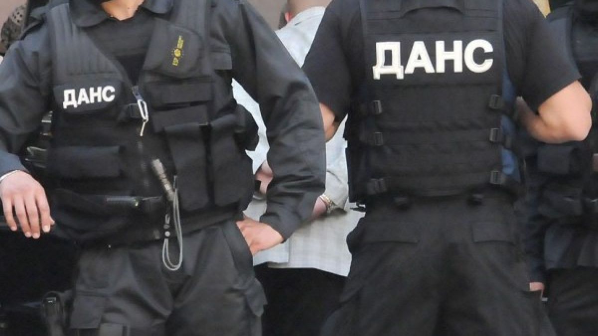 Екслузивно в БЛИЦ: Ченгетата от Пловдив арестуваха служител на ДАНС