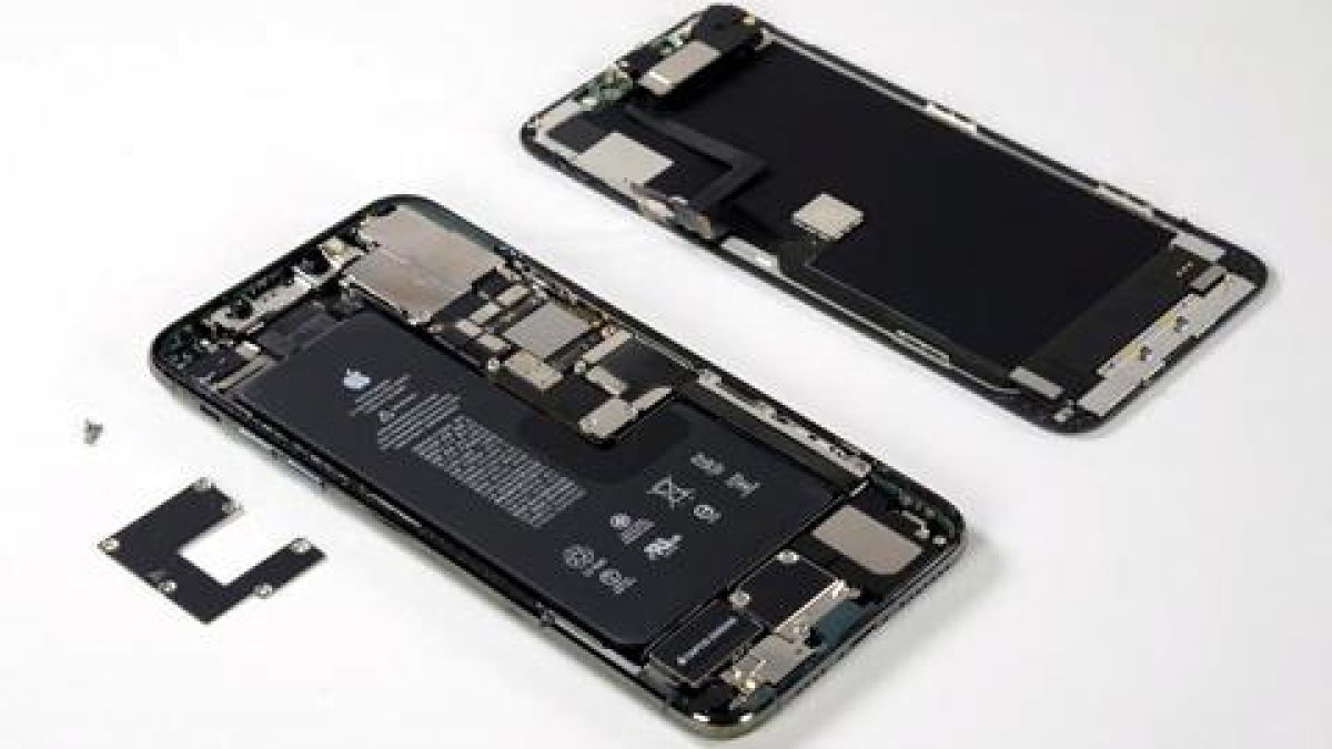 Тайната падна: Ето колко струва наистина един нов iPhone