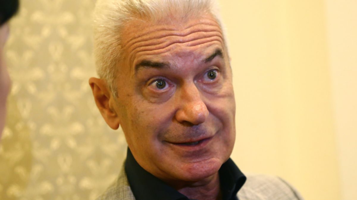 Невиждан екшън в bTV! Сидеров напусна студиото, Цънцарова изгони Луна