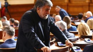 Вежди Рашидов покрусен от смъртта на Павел Васев