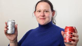 Елизабет отпи от диетичната си кола и изпадна в кома СНИМКИ