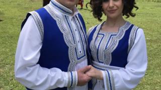 Дует "Пирин" с разтърсващи признания за приходите на народните певци 