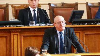 Парламентът прие оставката на Нено Димов и назначи Емил Димитров за екоминистър СНИМКИ