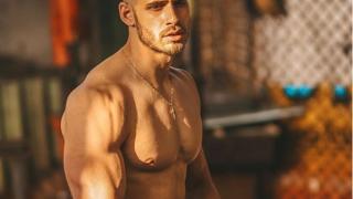 Шок! Стоян от "Игри на волята" пусна СНИМКА 18+ от тоалетната