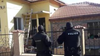 Извънредна новина за ромските барони, закопчани при спецакция във Ветово