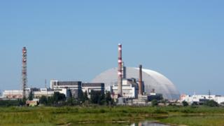 Новият саркофаг в Чернобил беше показан от всички страни ВИДЕО