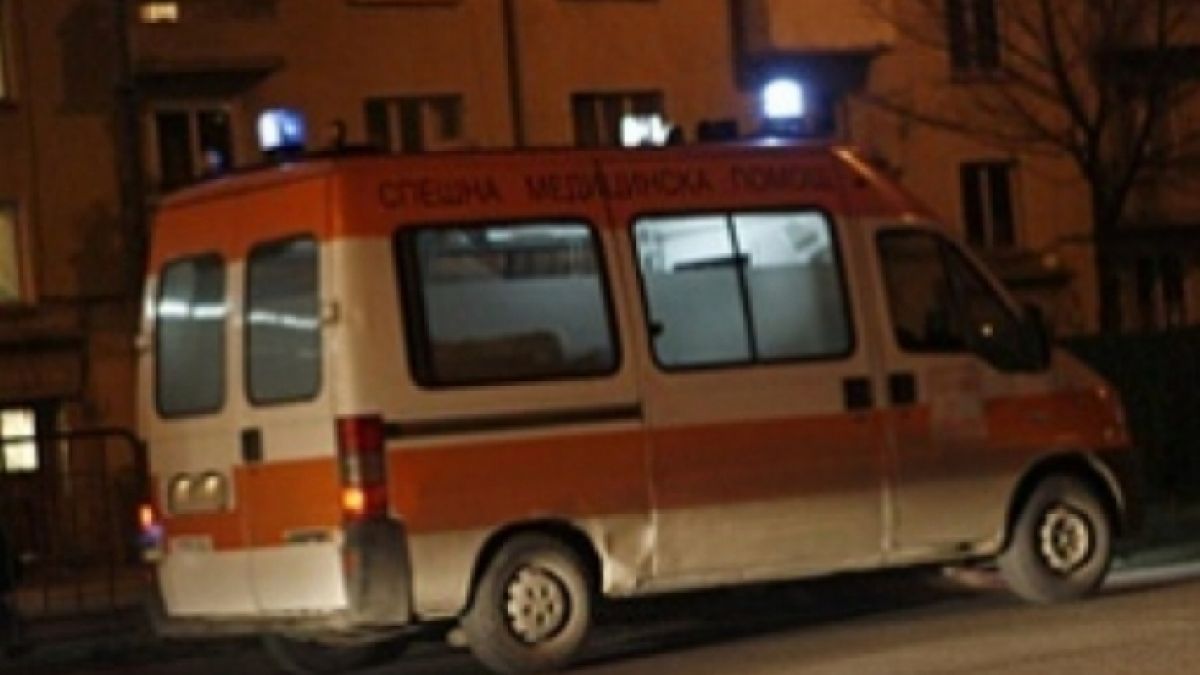 Първо в БЛИЦ! Зверска катастрофа по тъмно между две коли в София 