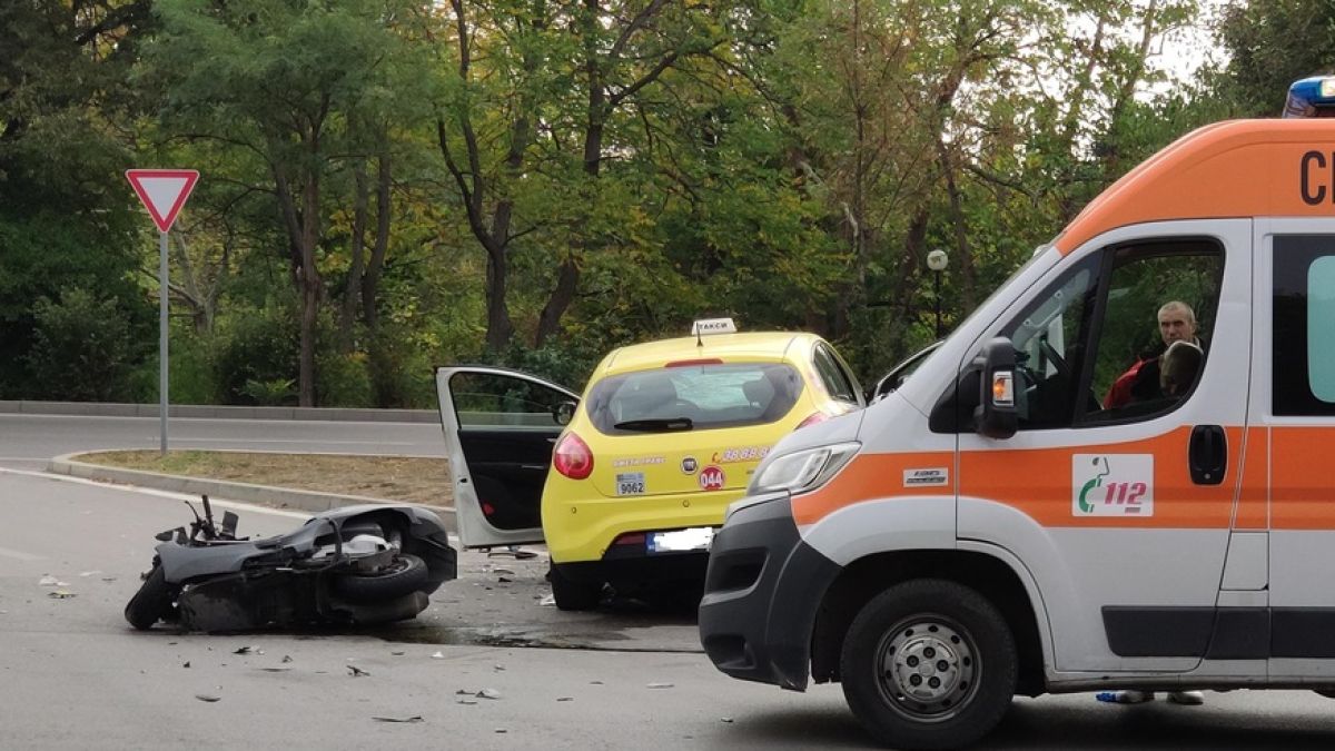 Черен понеделник! Нова катастрофа взе жертва, този път във Варна СНИМКИ