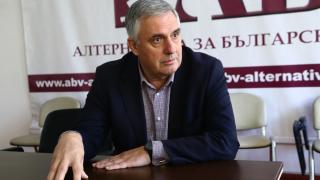 Калфин скочи срещу вдигането на минималната пенсия